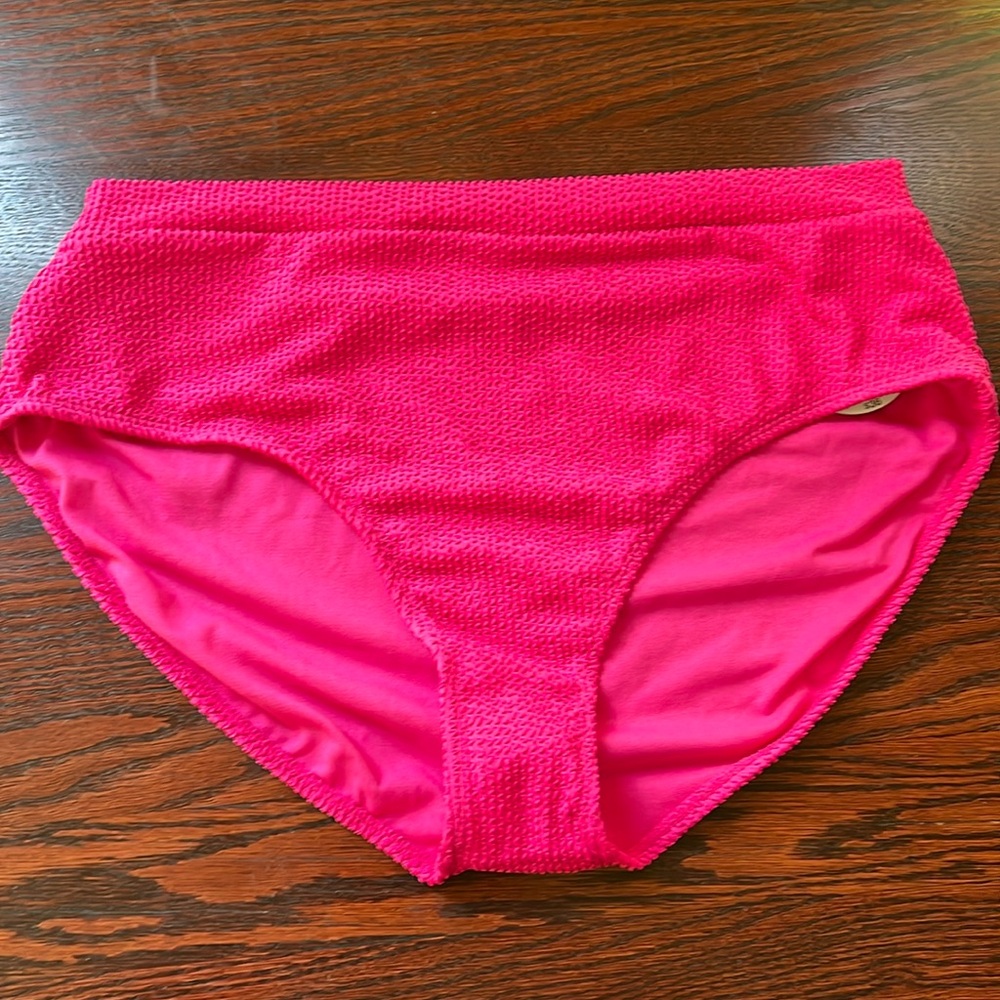 NWT decree hot pink bikini bottoms
